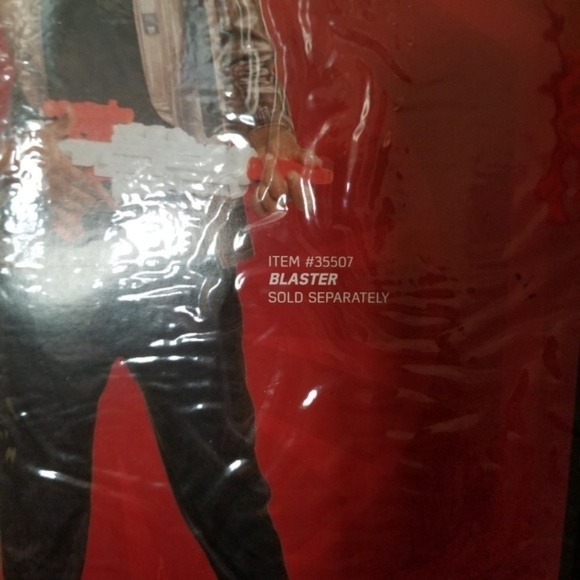 NWT Star wars Finn Halloween costume size 4-6 - Picture 2 of 3